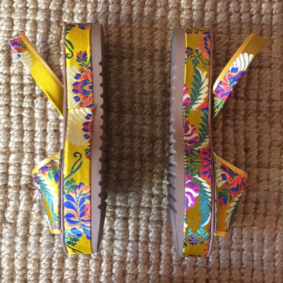 Polychrome Popa Platform Shoes Handmade in Spain - Picture 5 of 8